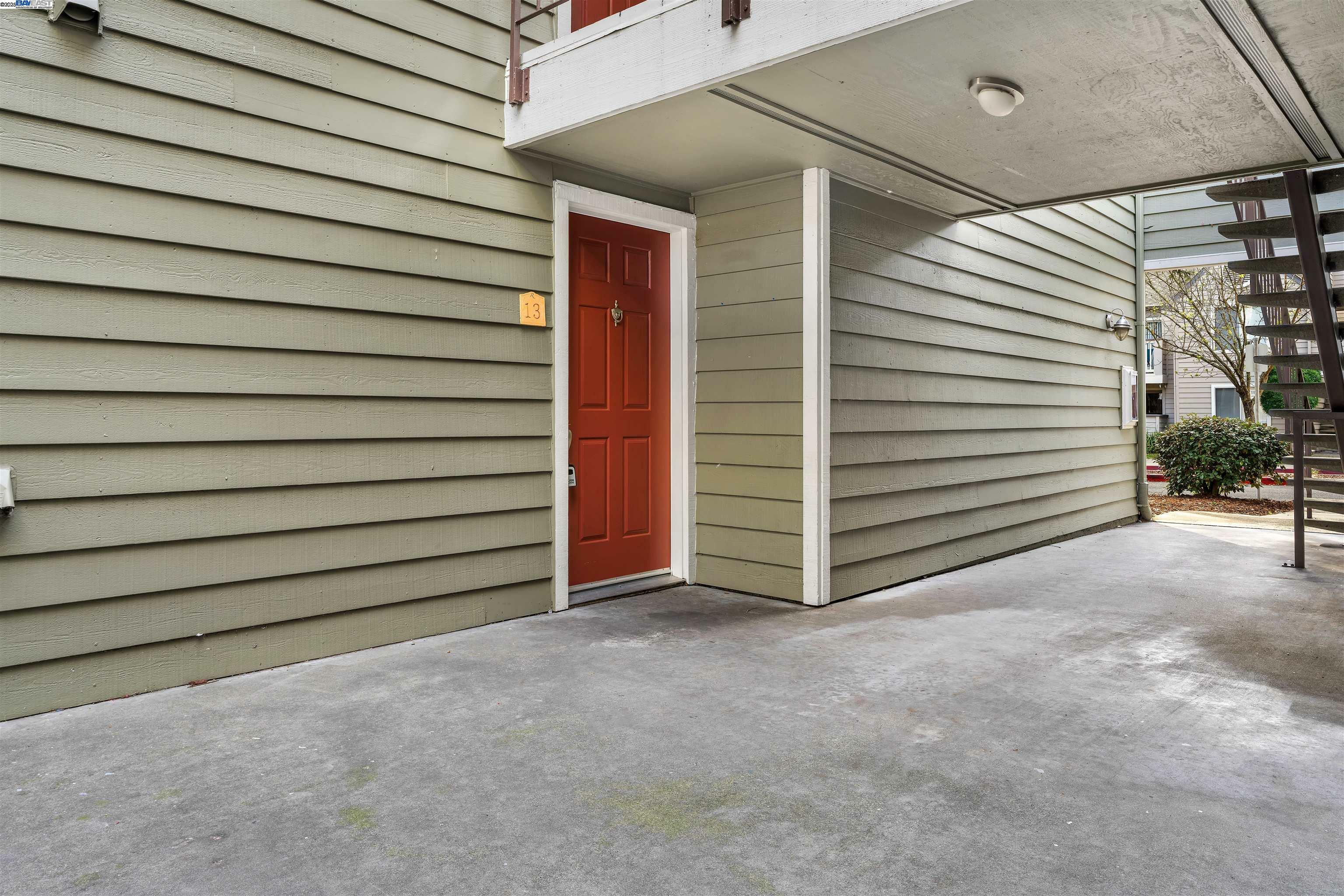 Property Photo:  285 Reflections Dr 13  CA 94583 