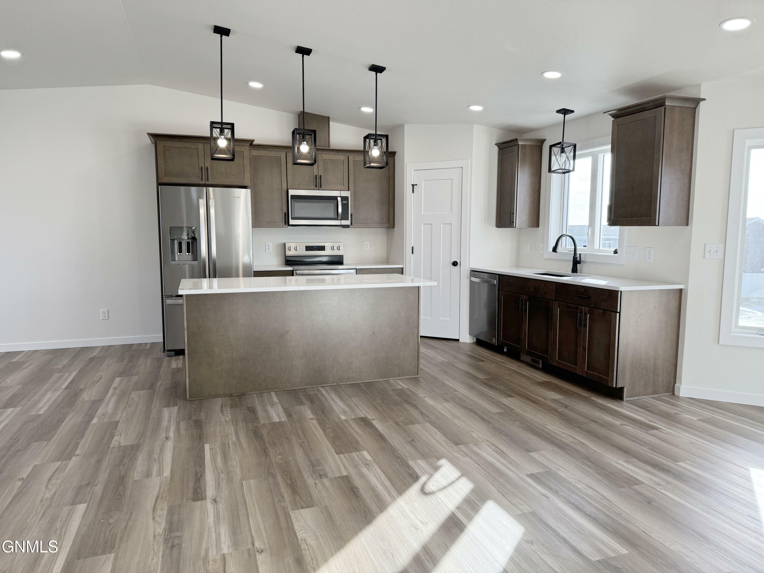 Property Photo: 3326 Tyndale Drive ND 58503