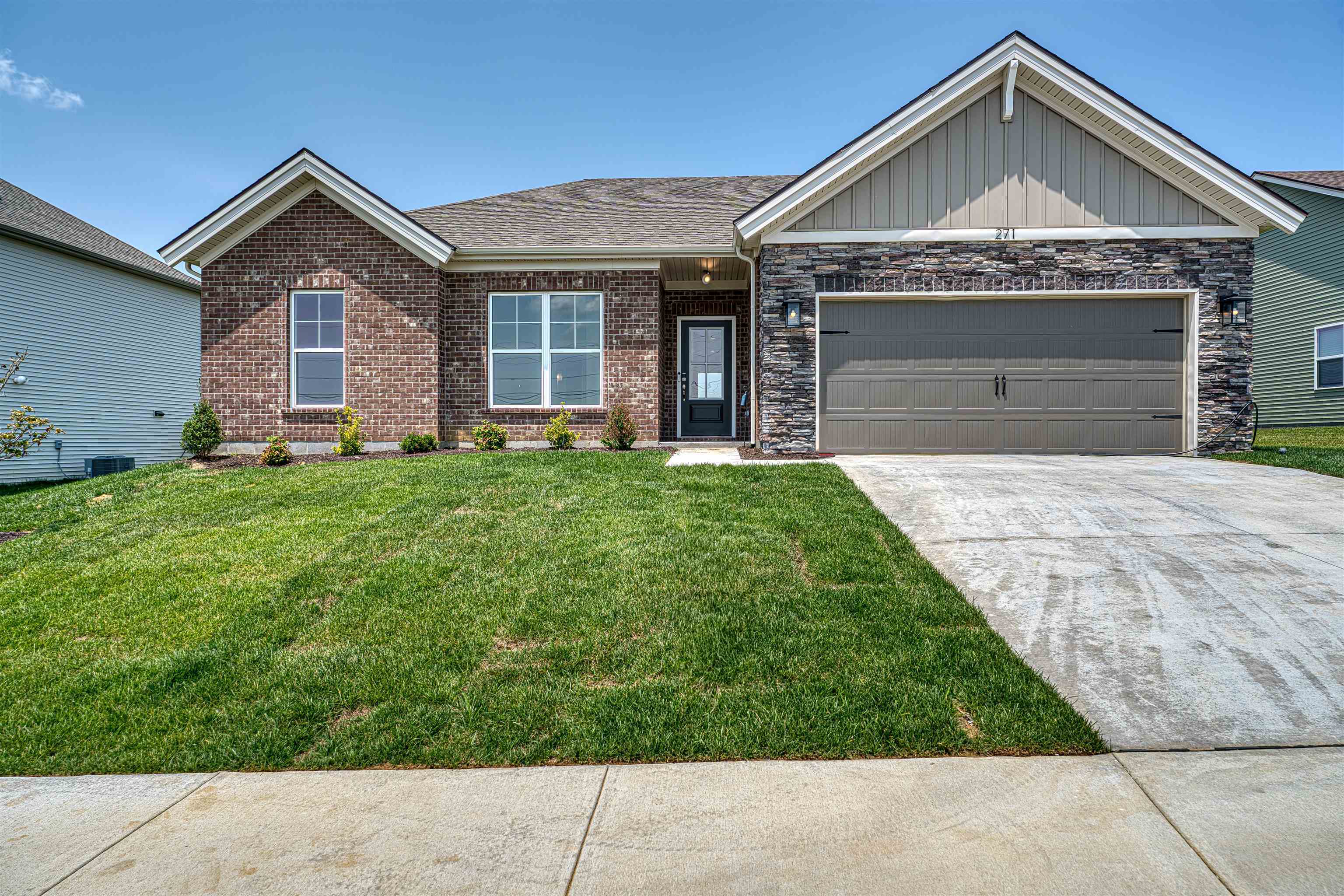 Property Photo: 271 S Bentley Dr KY 42420