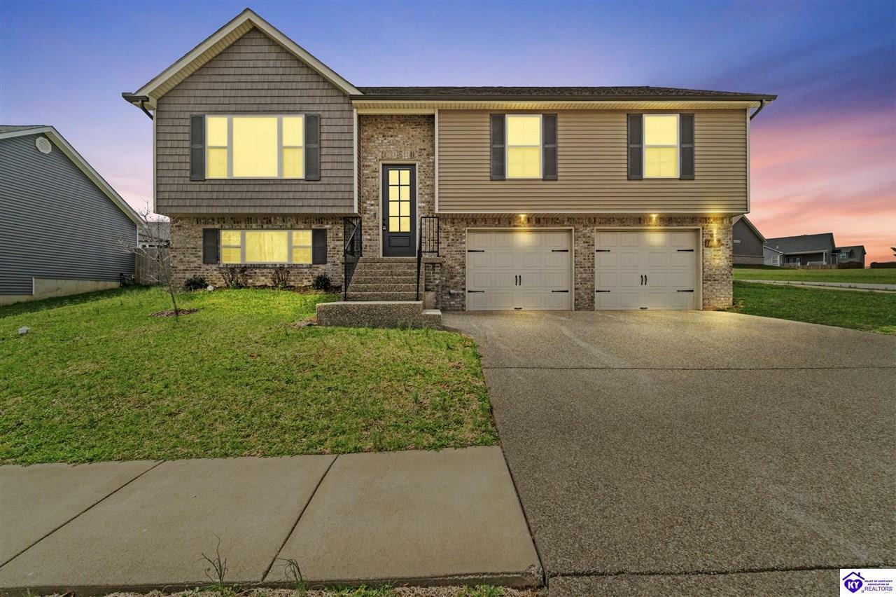 Property Photo: 127 Sawgrass Avenue KY 40175