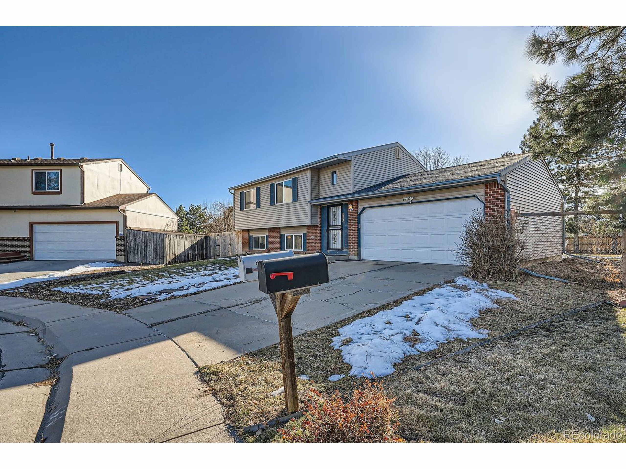 Property Photo:  9150 W Bellwood Pl  CO 80123 