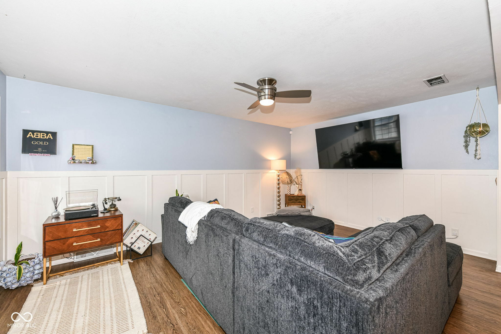 Property Photo:  2214 Pleasant Street  IN 46203 