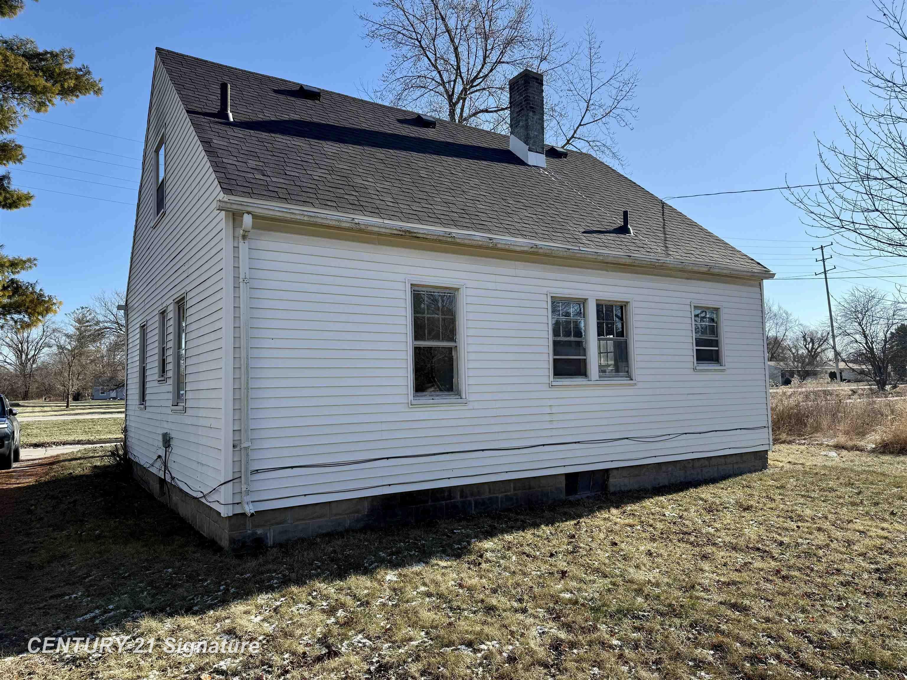 Property Photo:  333 S 23rd Street  MI 48601 