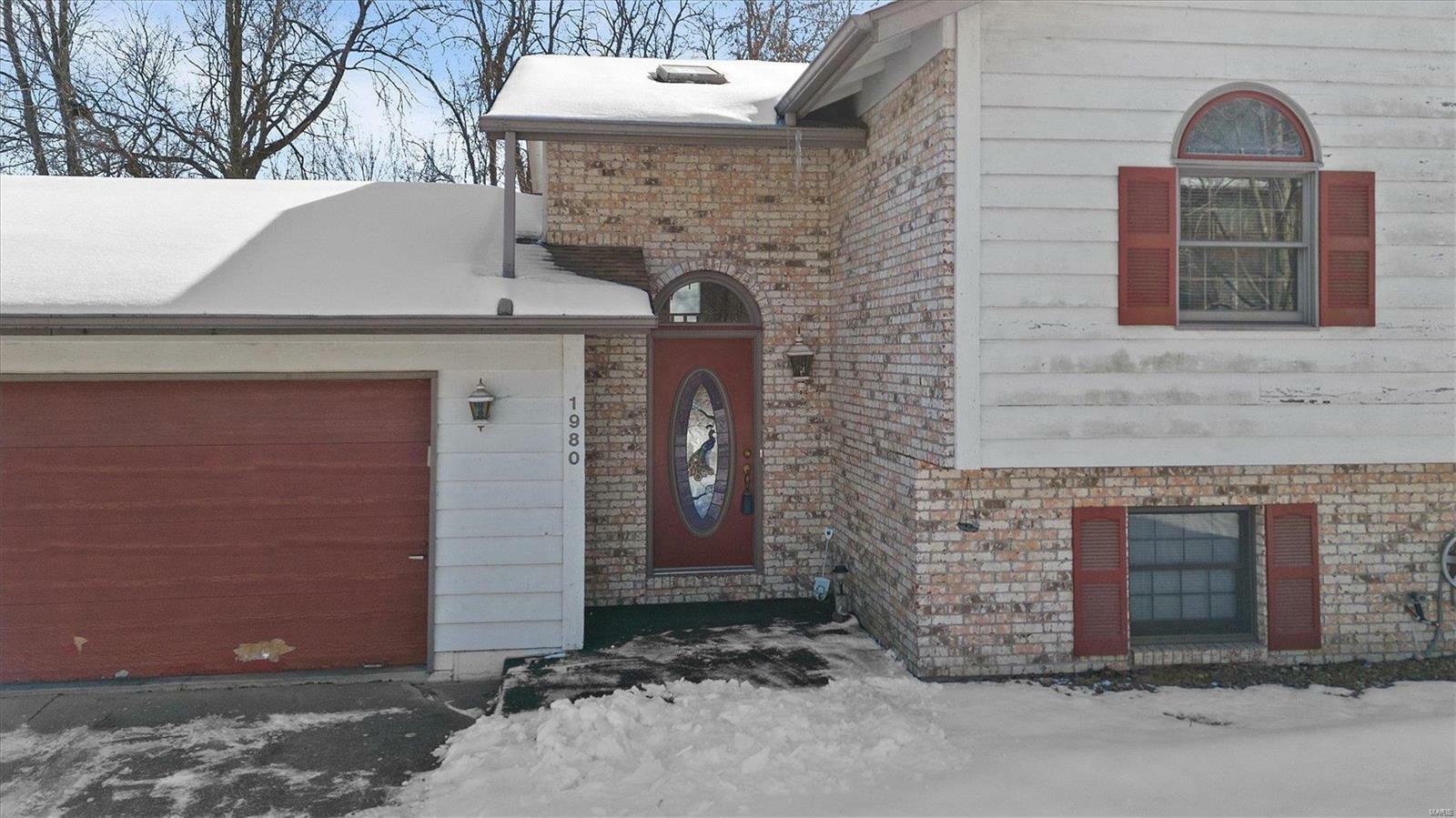 Property Photo:  1980 Banyan Tree Road  IL 62234 