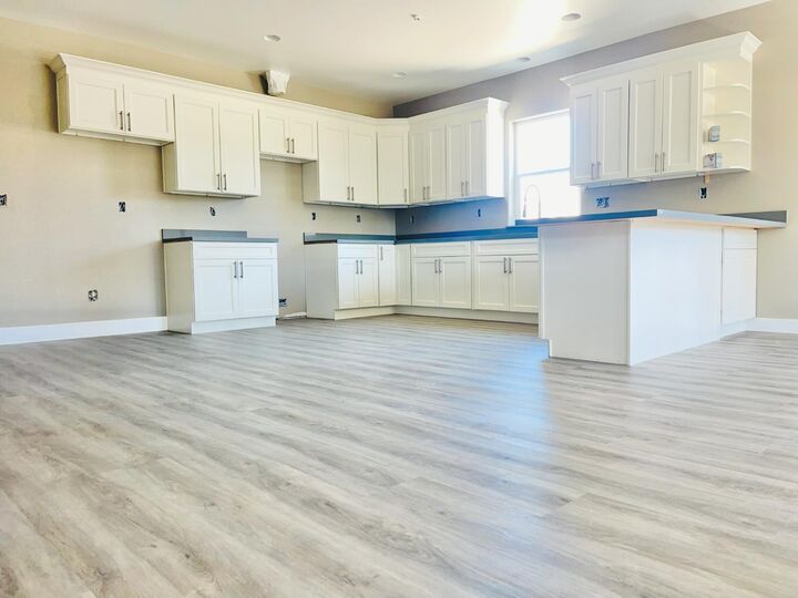 Property Photo: 9879 Twin Creeks Avenue CA 95219