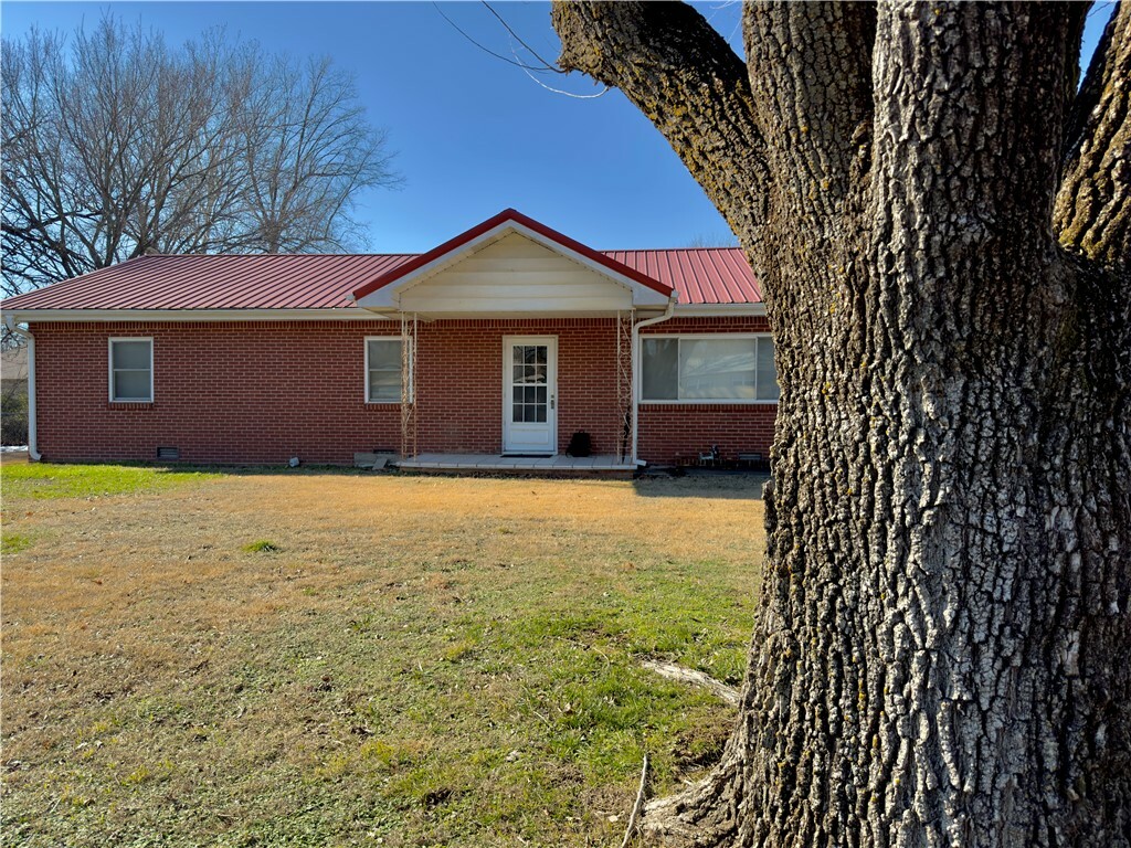 Property Photo:  1409 Mally Wagnon Road  AR 72701 