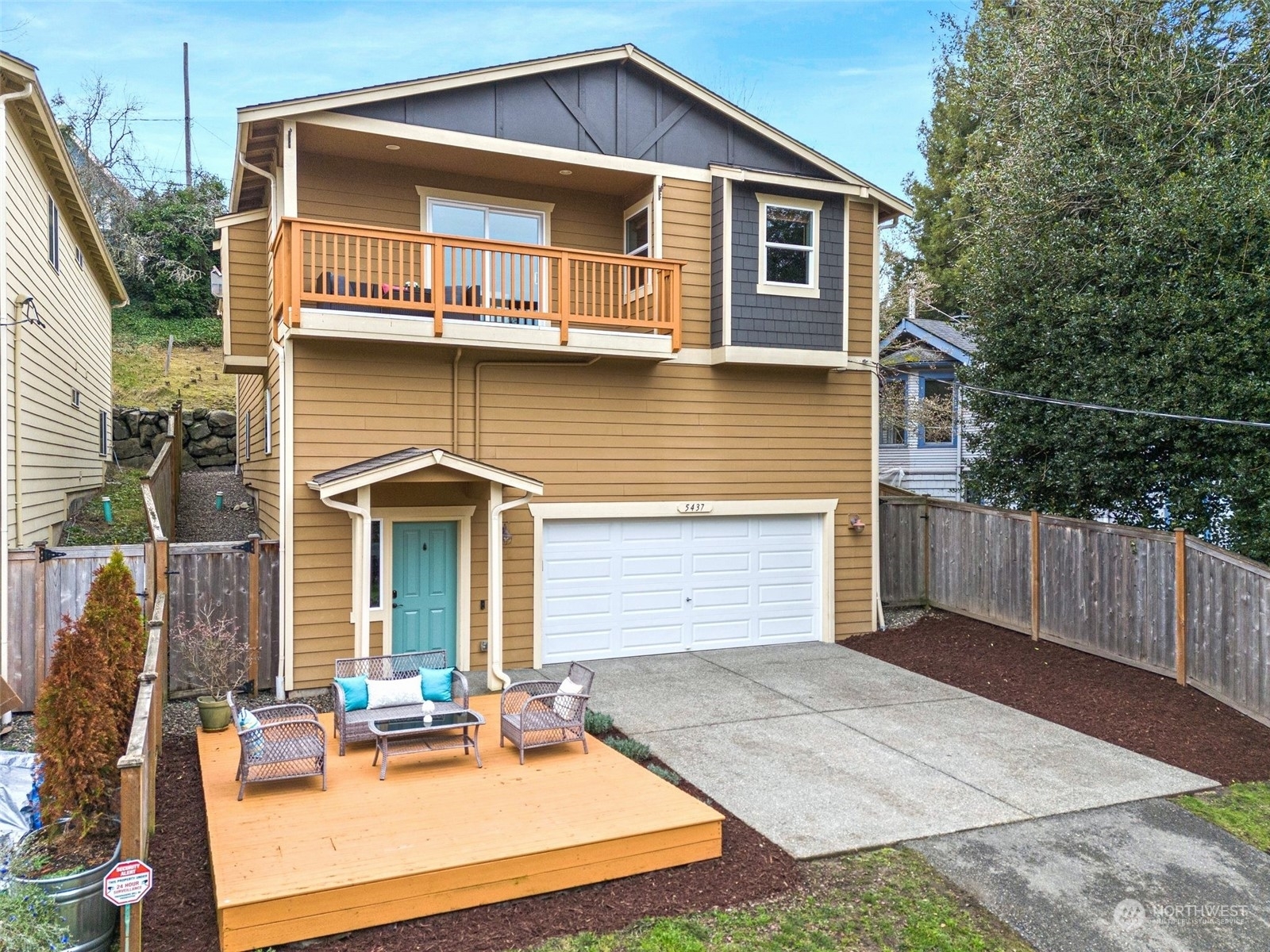 Property Photo:  5437  32nd Ave  SW  WA 98126 