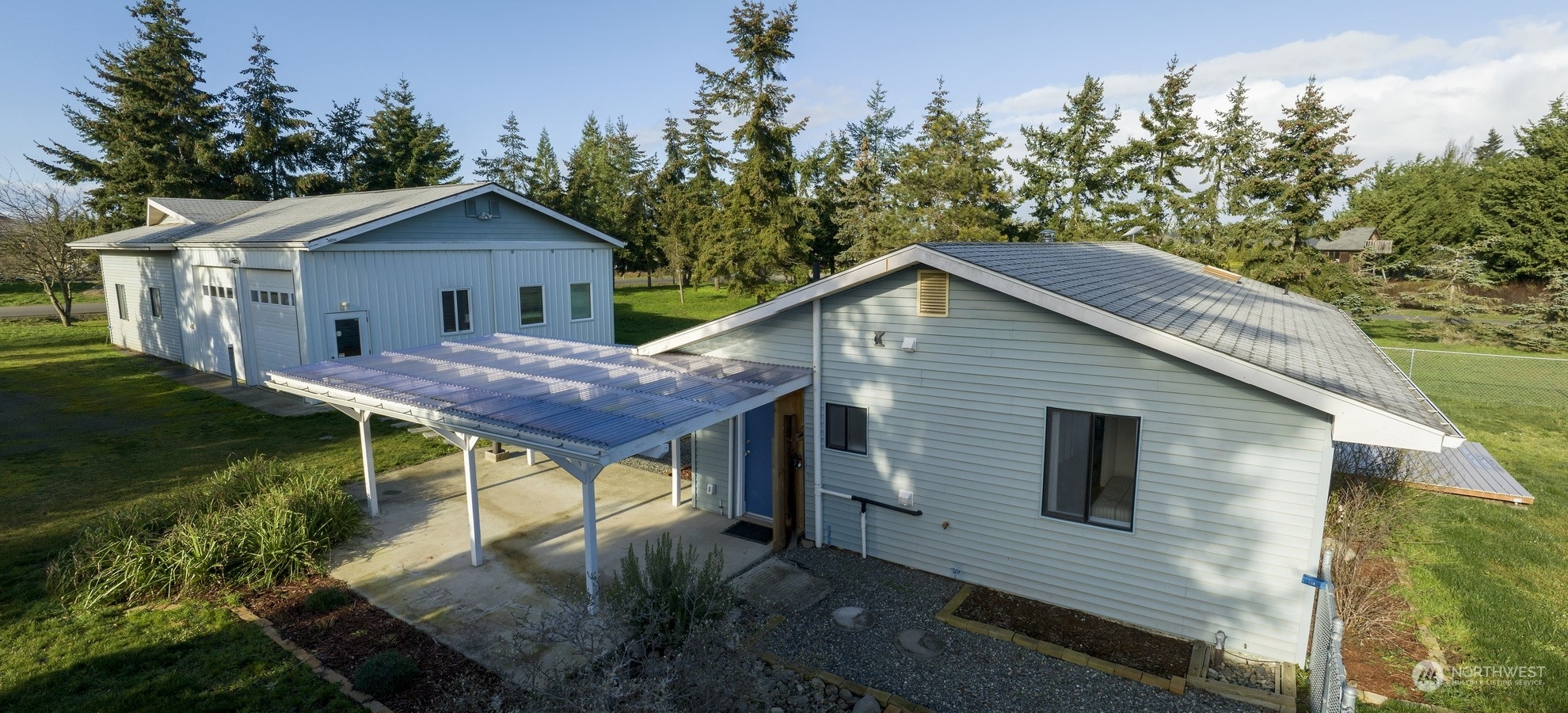 Property Photo:  850 N Beverage Street  WA 98382 