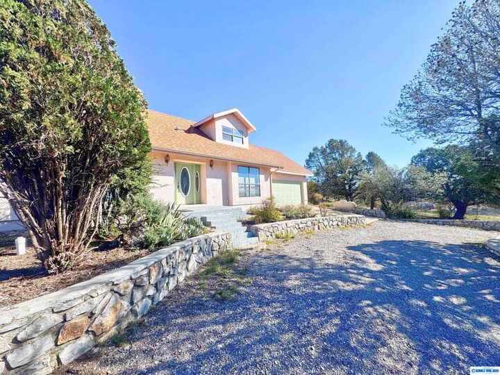 Property Photo: 4548 Grandview Road NM 88061