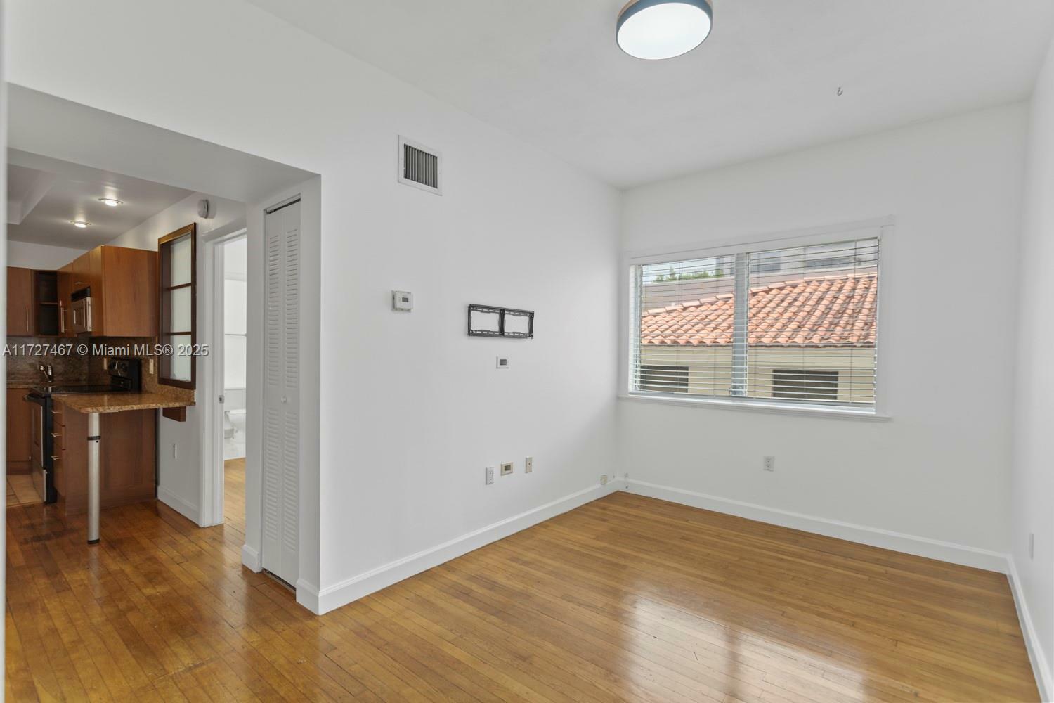 Property Photo:  223 Calabria Ave 9  FL 33134 