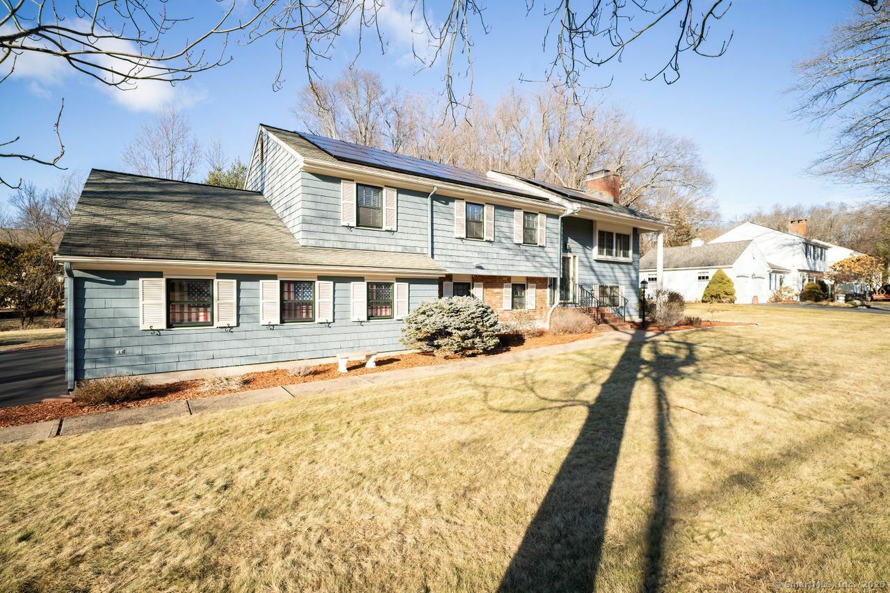 Property Photo:  93 Beechwood Drive  CT 06489 