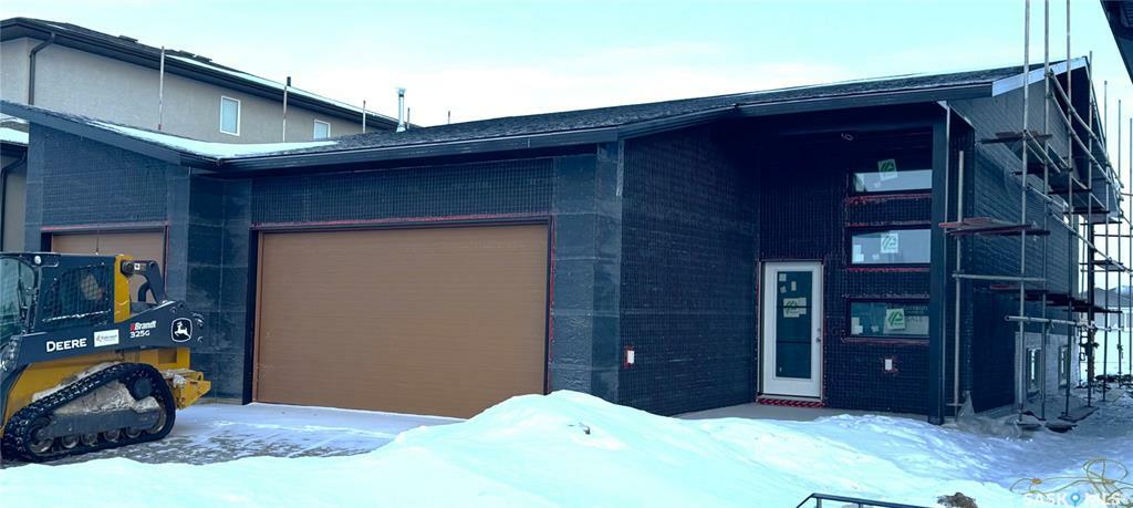 990 Maplewood Drive  Moose Jaw SK S6J 0E4 photo