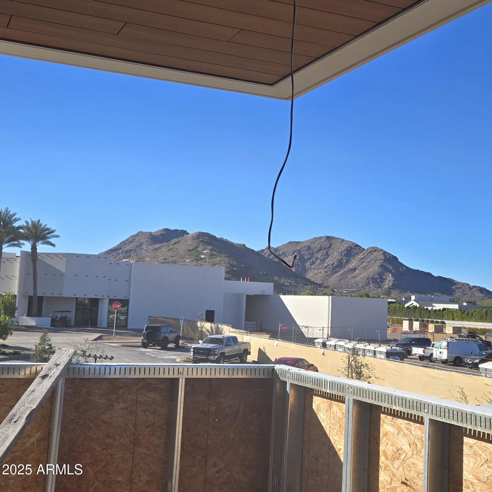 Property Photo: 6587 N Palmeraie Boulevard 2017 AZ 85253