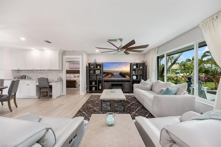 Property Photo:  27042 Harbor Dr  FL 34135 
