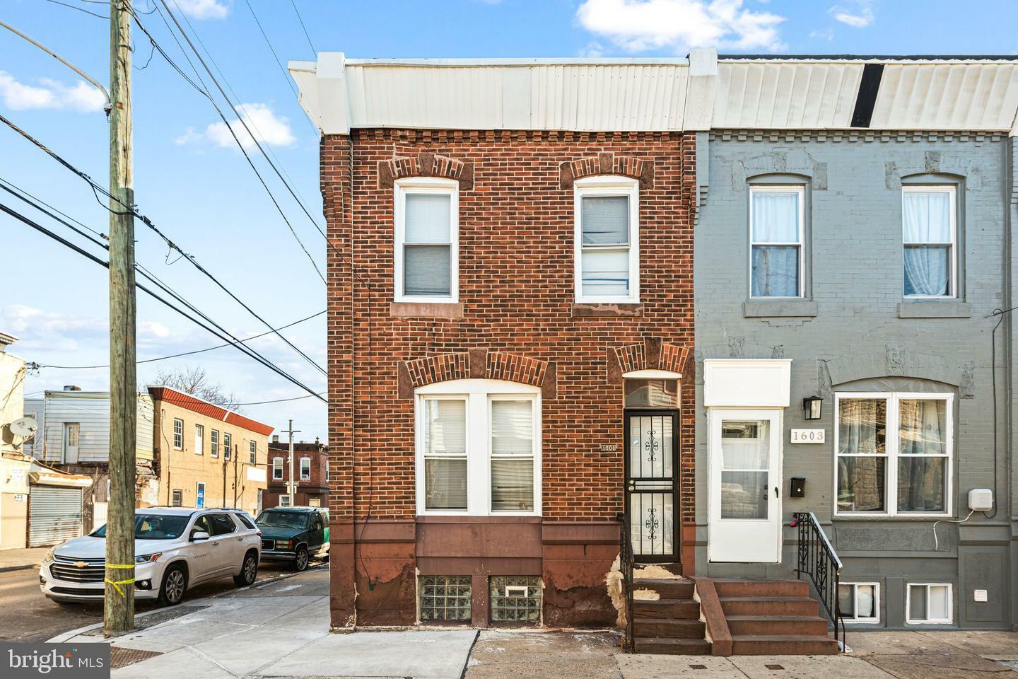 Property Photo:  1601 S Taney Street  PA 19145 