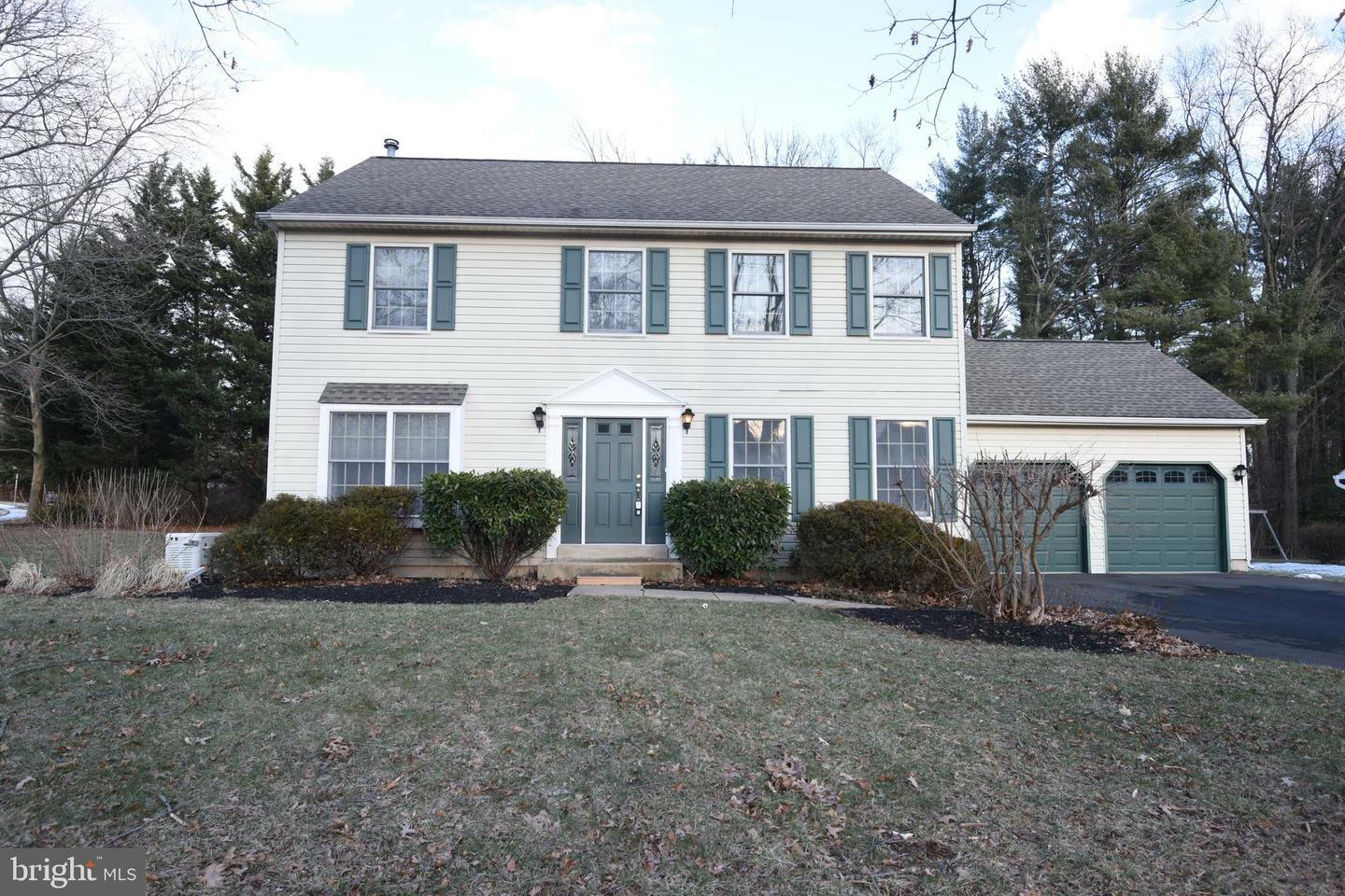 Property Photo:  253 Fox Chase Lane  PA 18901 