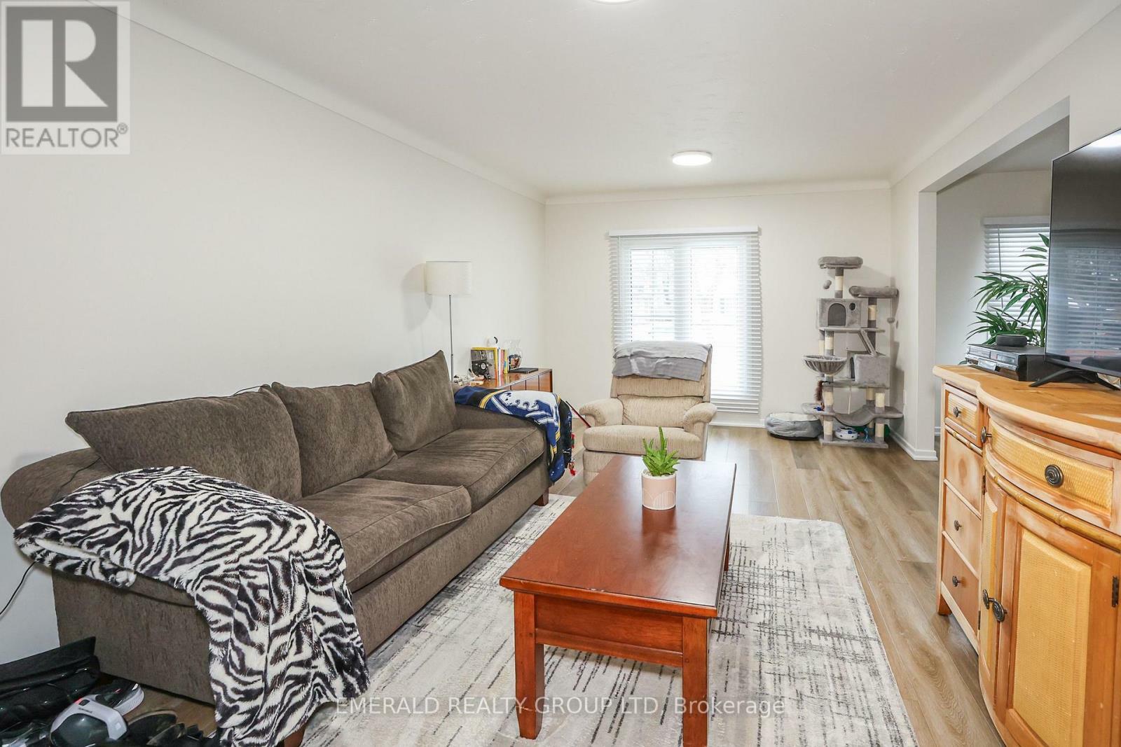 Property Photo:  11 Trinidad Crescent  ON L2N 3S6 