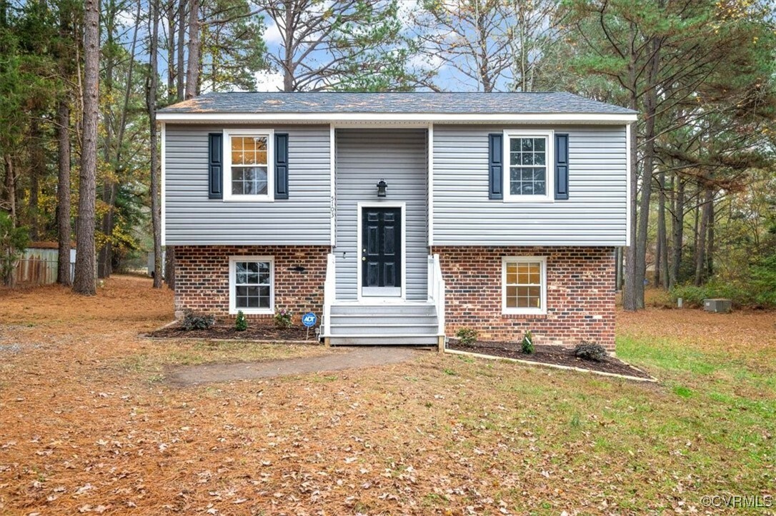 Property Photo:  5103 W Alberta Circle  VA 23832 