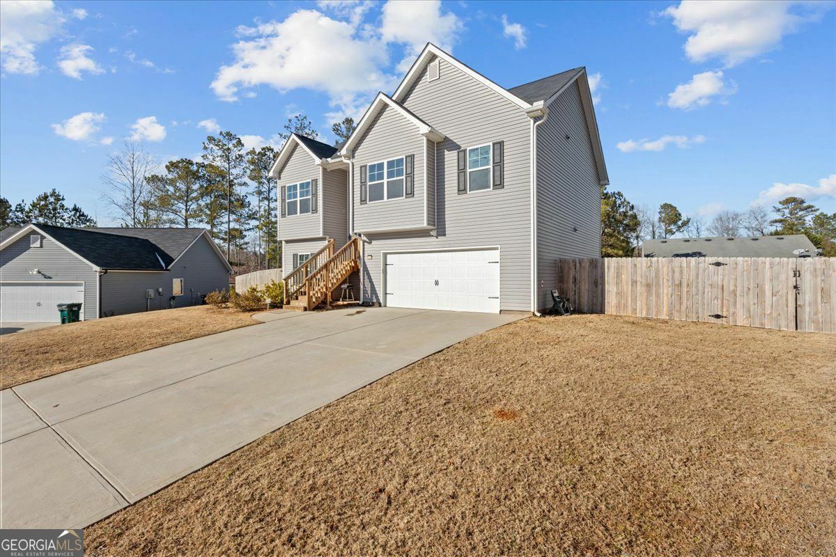 Property Photo:  206 Glacier Court  GA 30117 