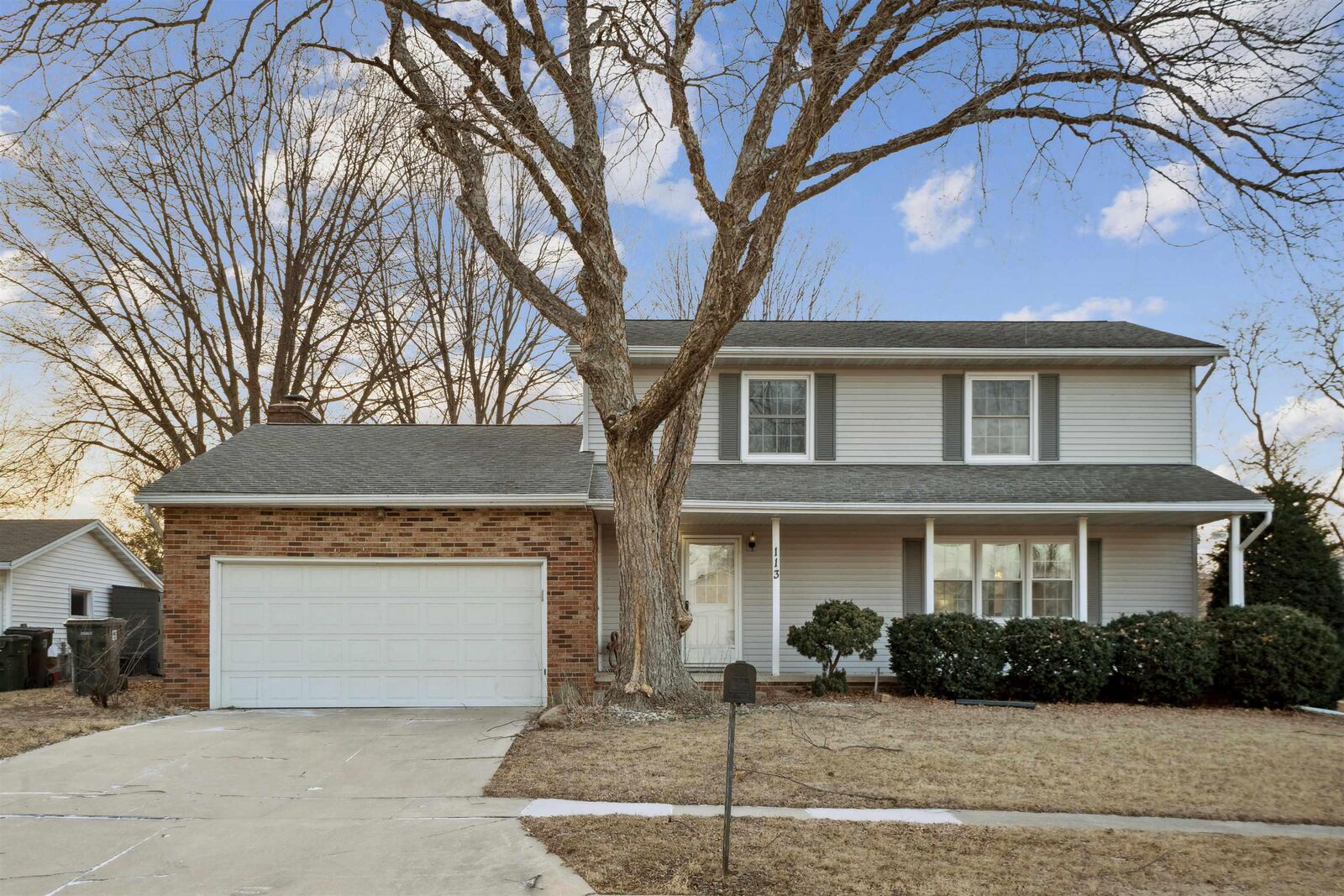 Property Photo:  113 Cedar Crest Drive  IA 50613 