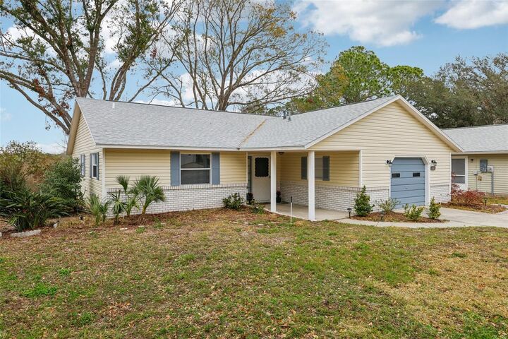 312 Brigadoon Circle 312  Leesburg FL 34788 photo