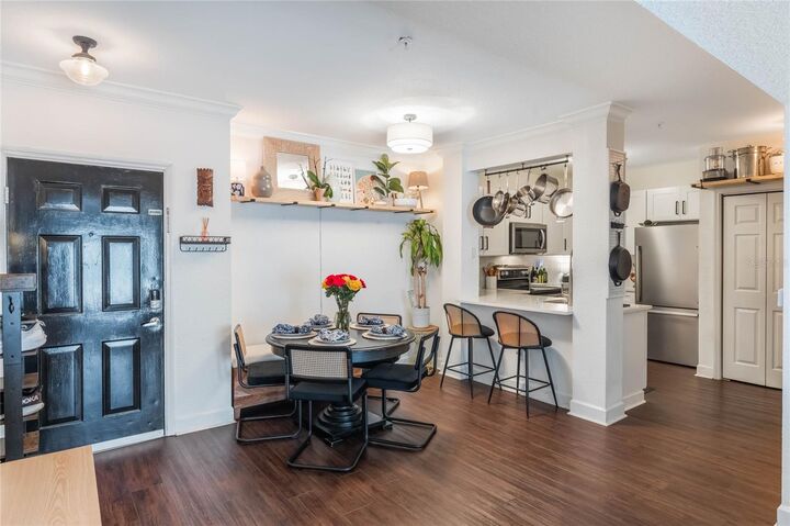 Property Photo: 206 E South Street 6031 FL 32801