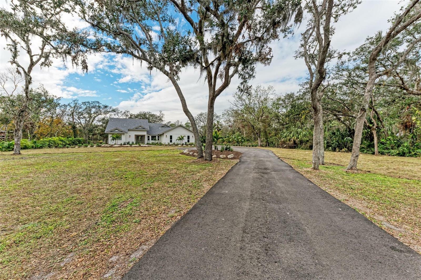 Property Photo:  3514 62nd Street E  FL 34208 