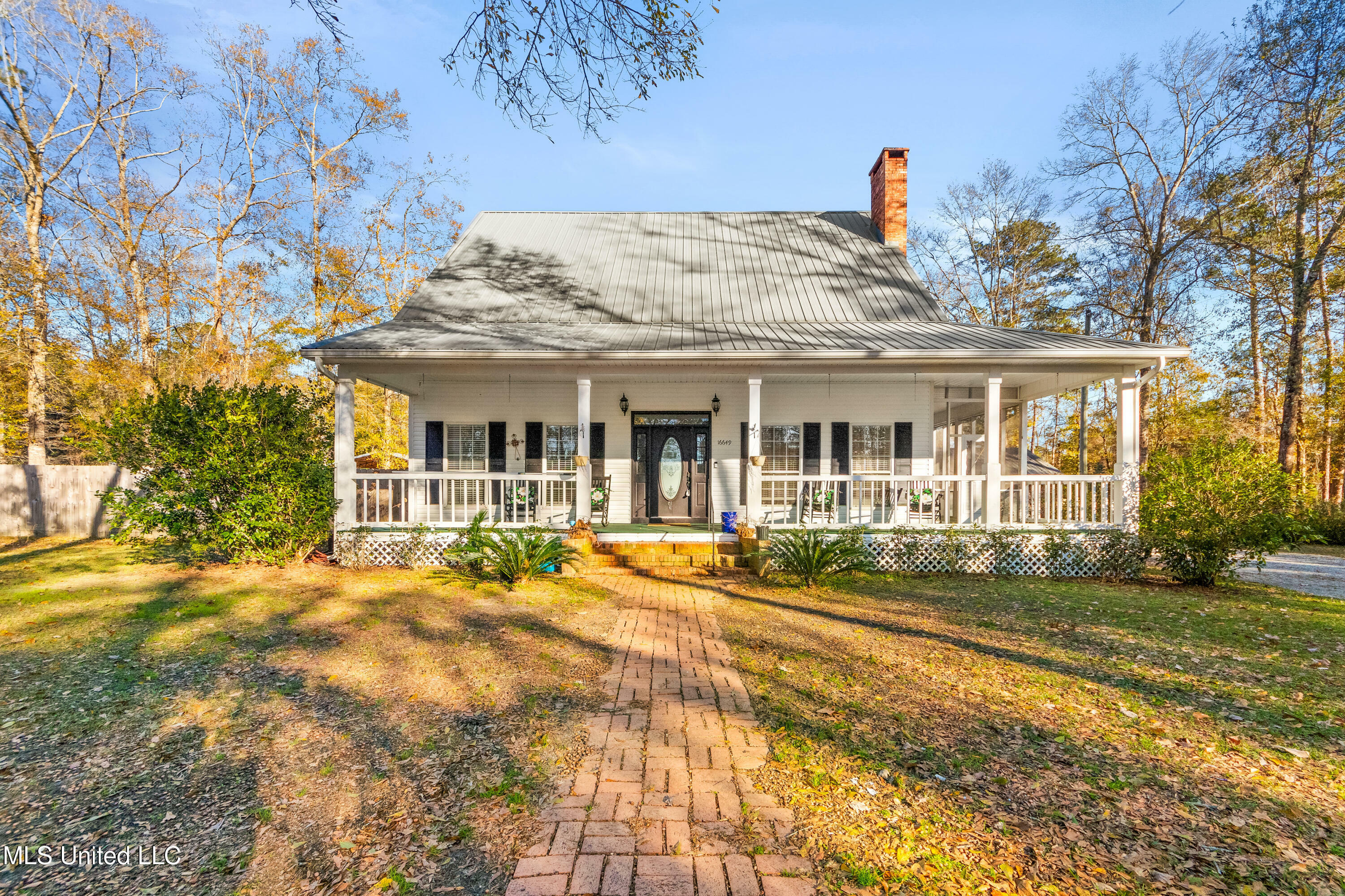 Property Photo:  16649 Old River Road Loop  MS 39565 