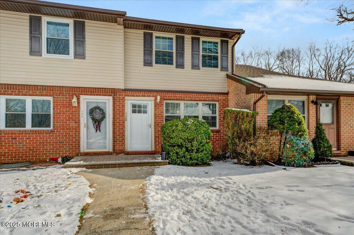 Property Photo:  728 Kevin Court  NJ 08724 