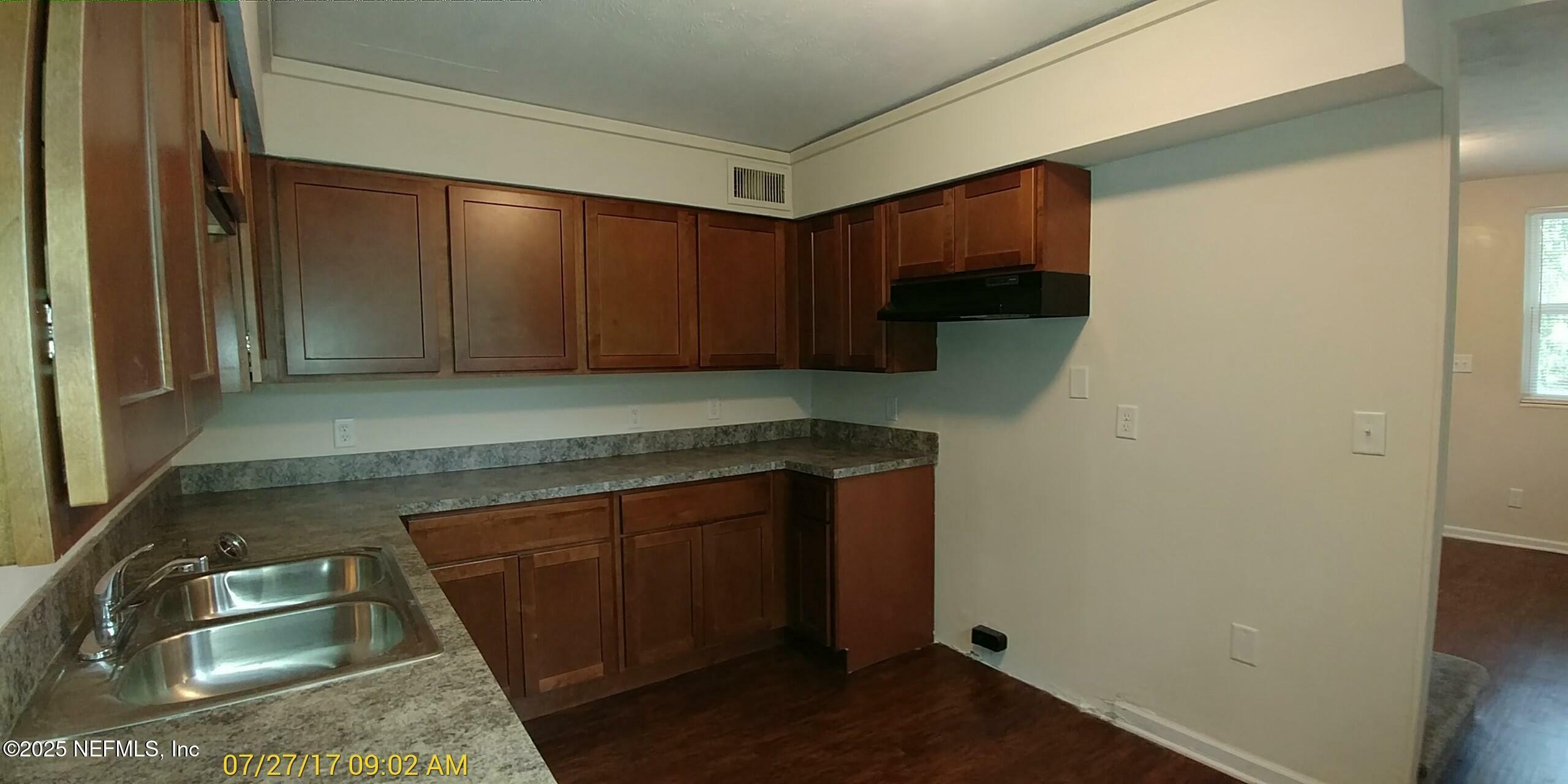 Property Photo:  9031 10th Avenue  FL 32208 