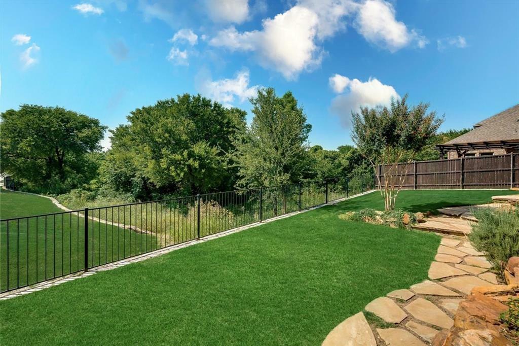 Property Photo:  10722 Toffenham Drive  TX 75035 