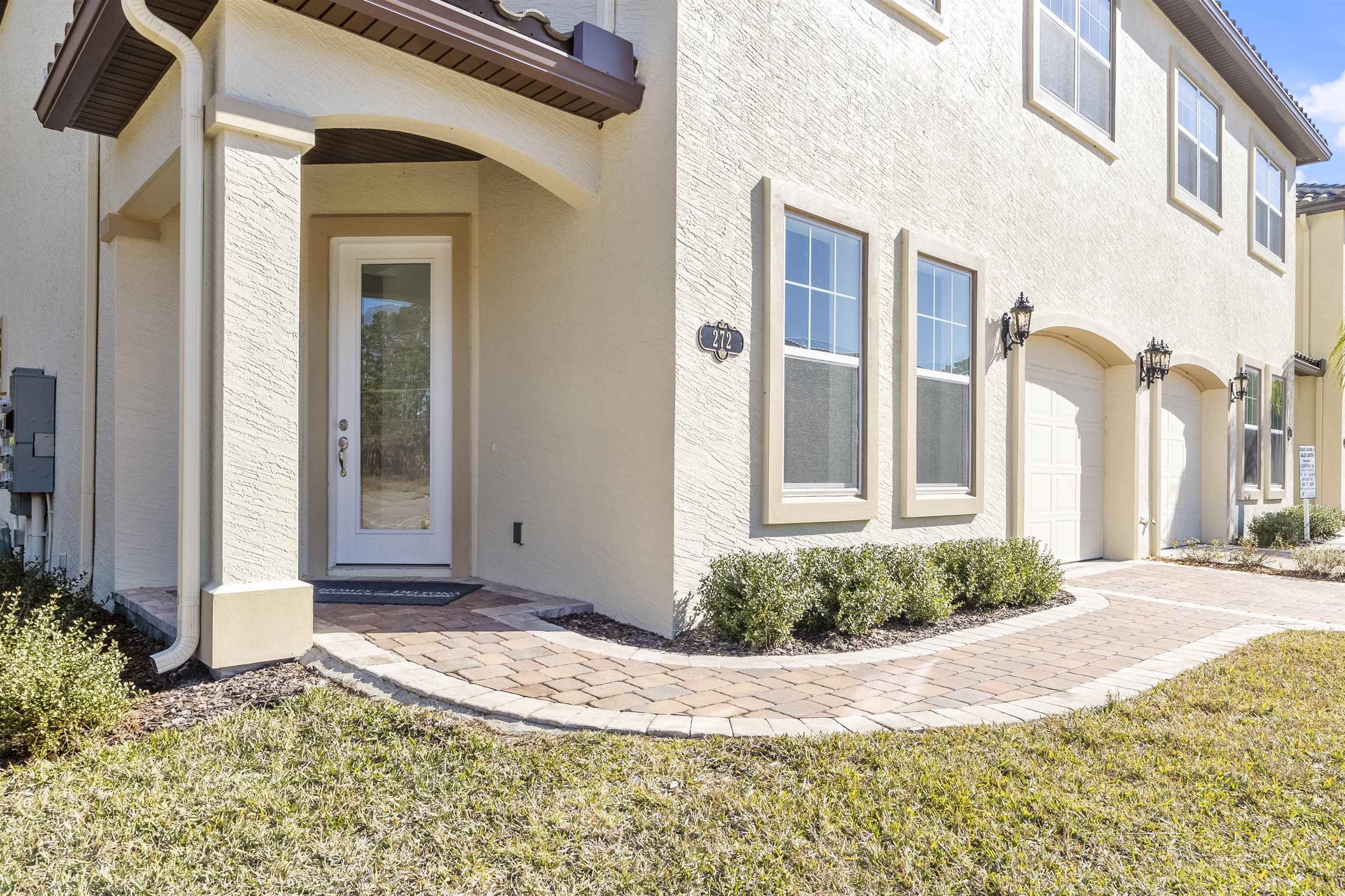 Property Photo: 272 Grand Ravine Drive FL 32086
