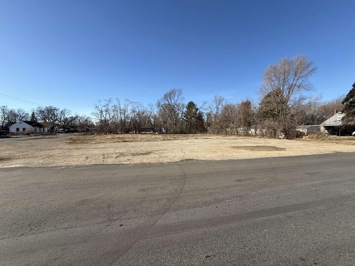 1465 Bayliss Avenue  Beloit WI 53511 photo