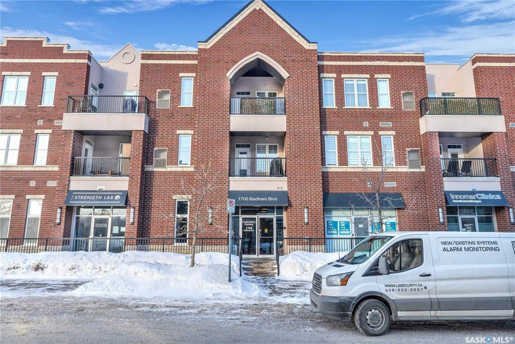 Property Photo:  1700 Badham Boulevard 312  SK S4P 0J7 