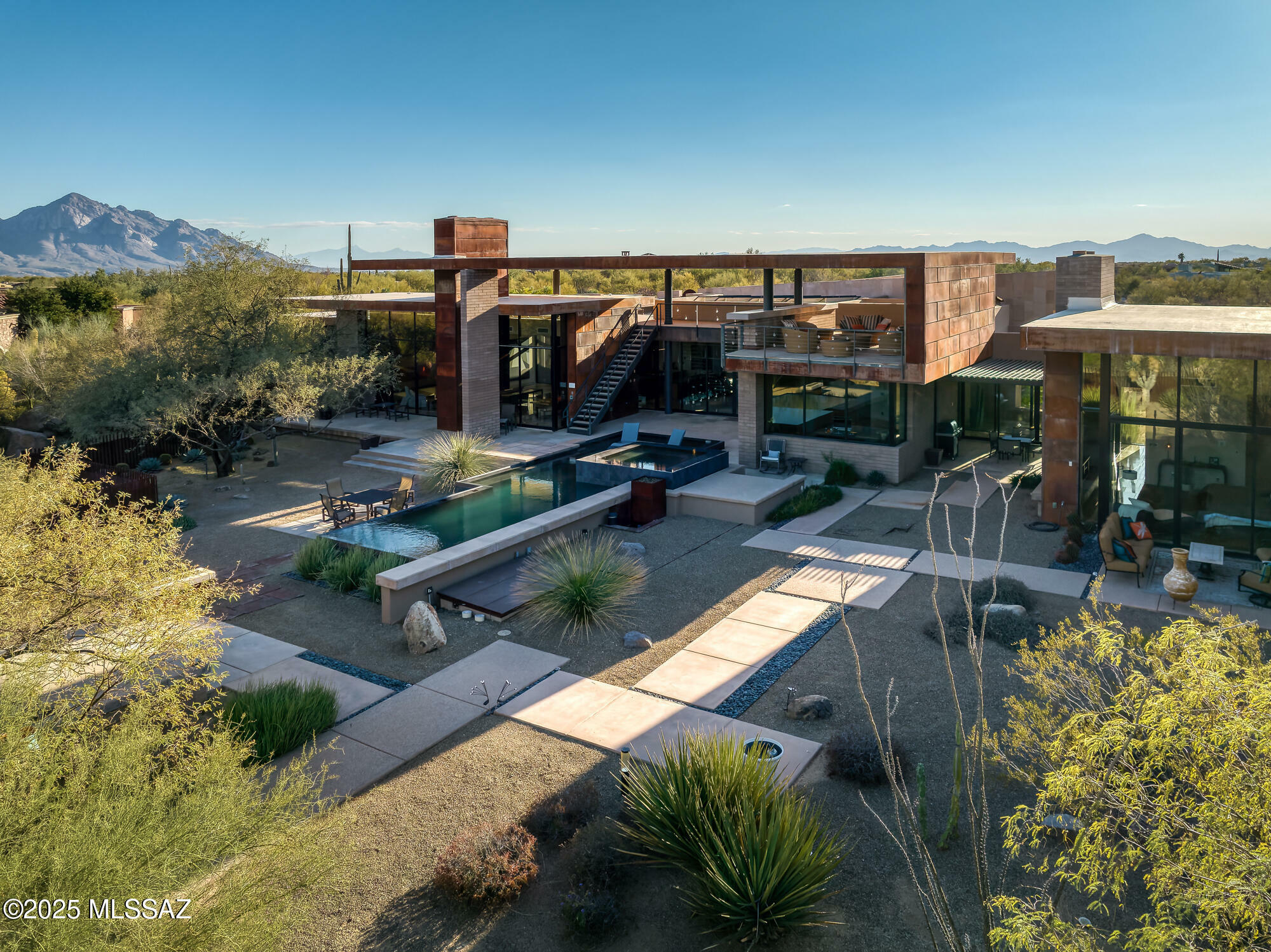 474 W Tortolita Mountain Circle  Oro Valley AZ 85755 photo