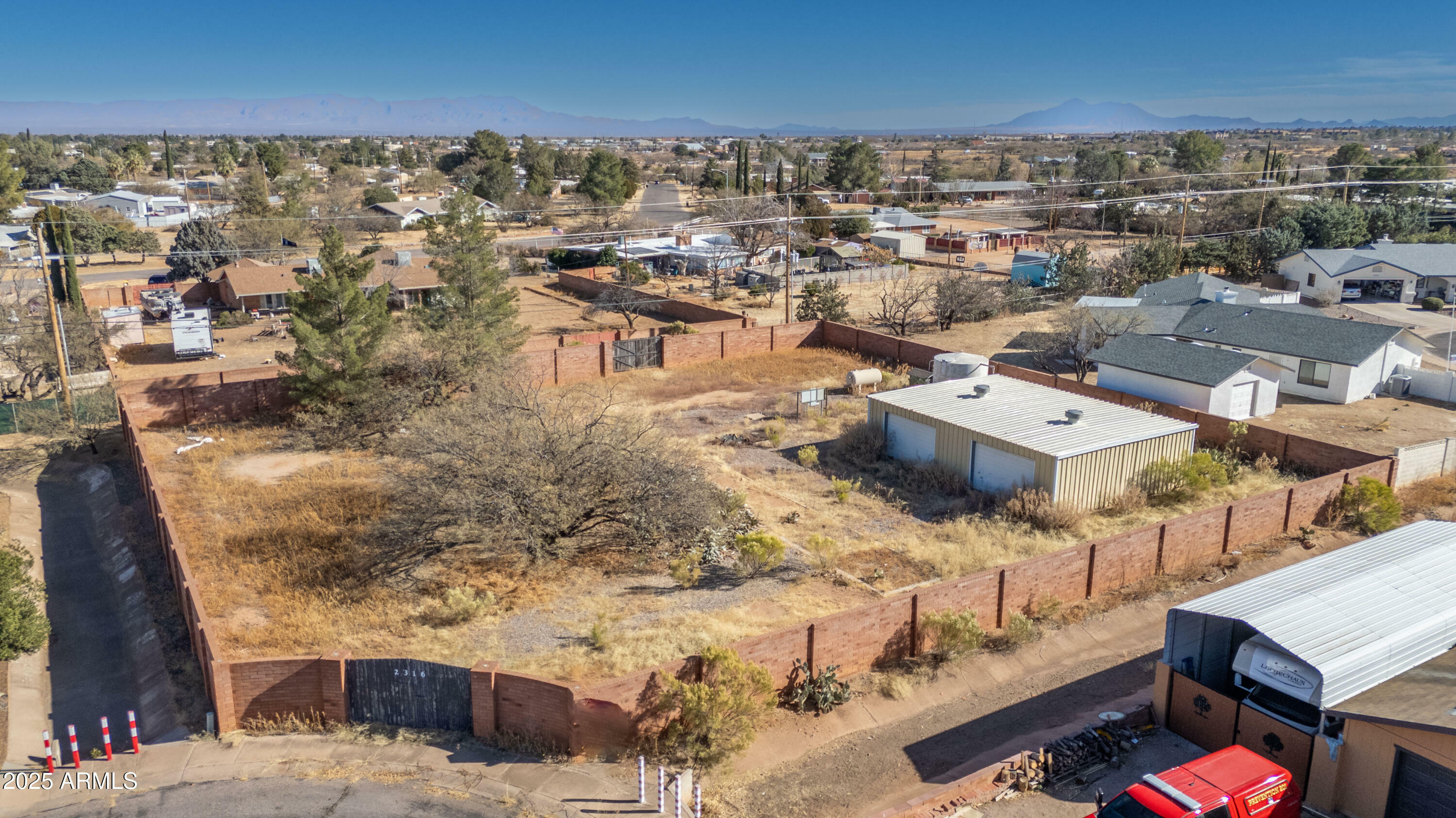 Property Photo:  2316 Woodland Court -  AZ 85635 