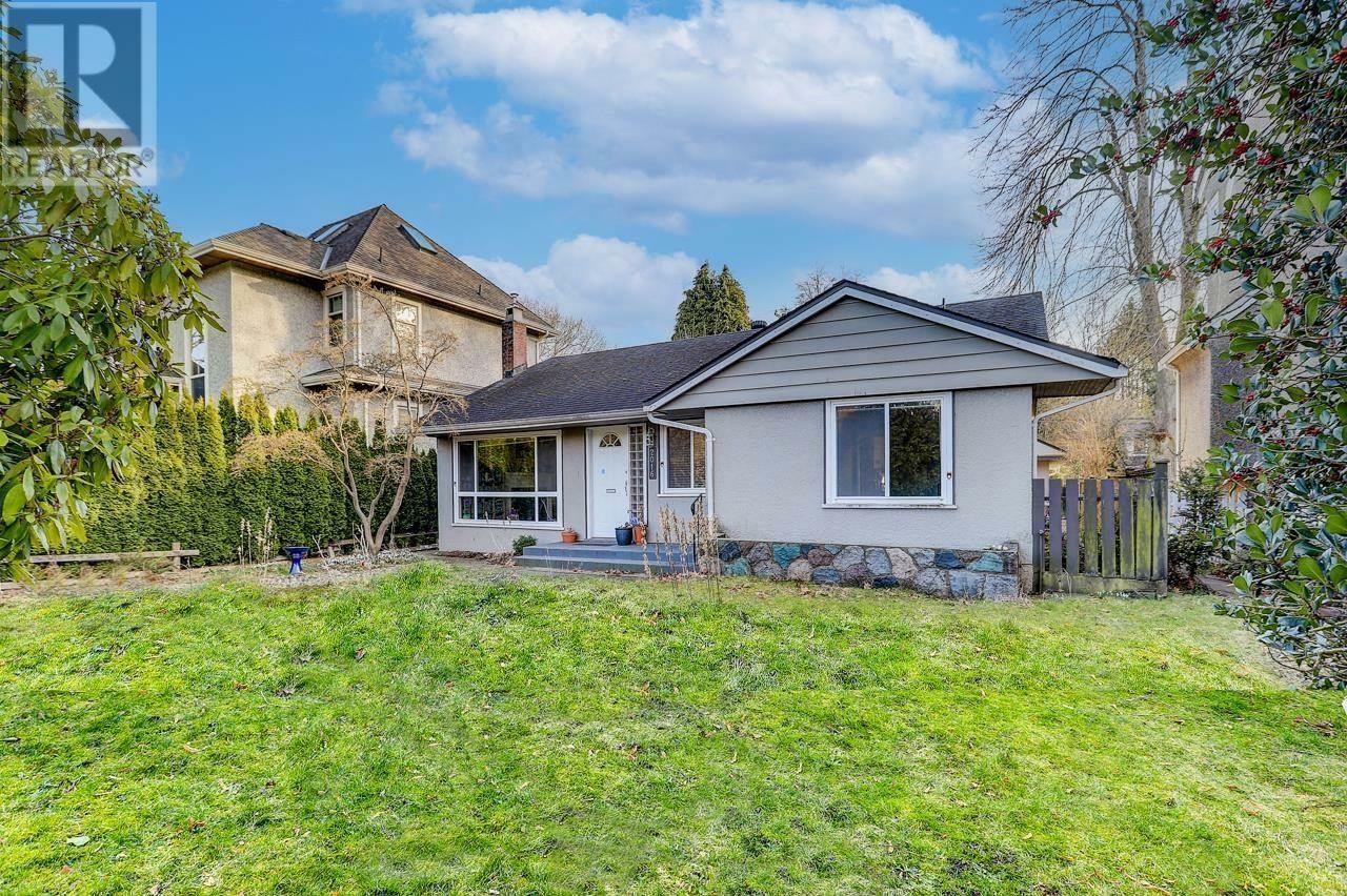 Property Photo:  2016 West 48th Avenue  BC V6M 2P3 