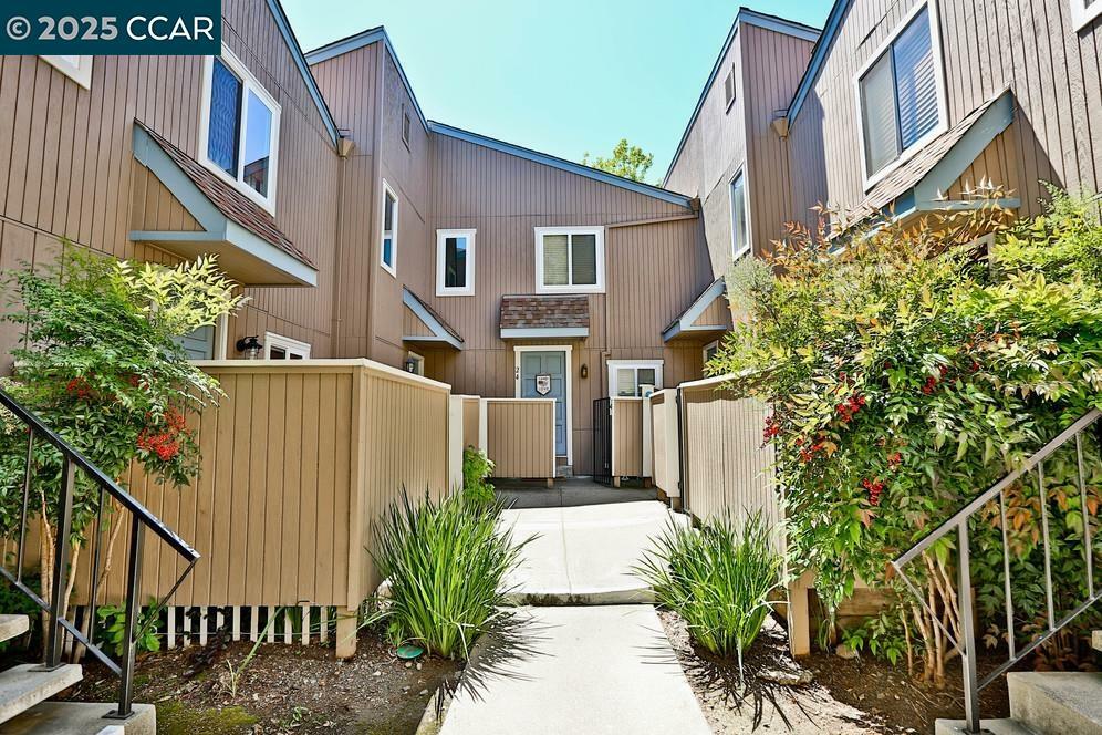 Property Photo:  3901 Clayton Road 27  CA 94521 