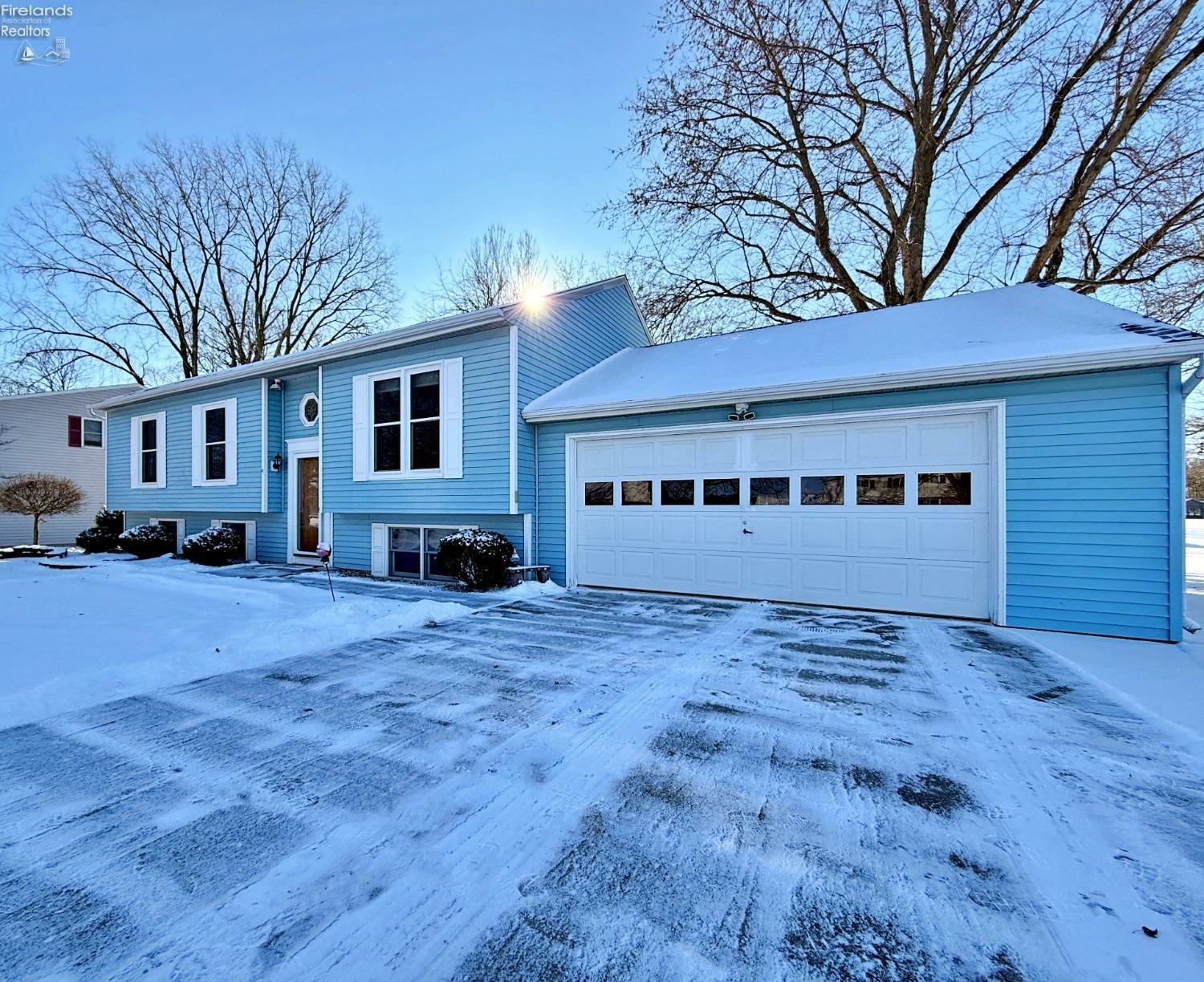 Property Photo:  214 E County Road 16  OH 44883 