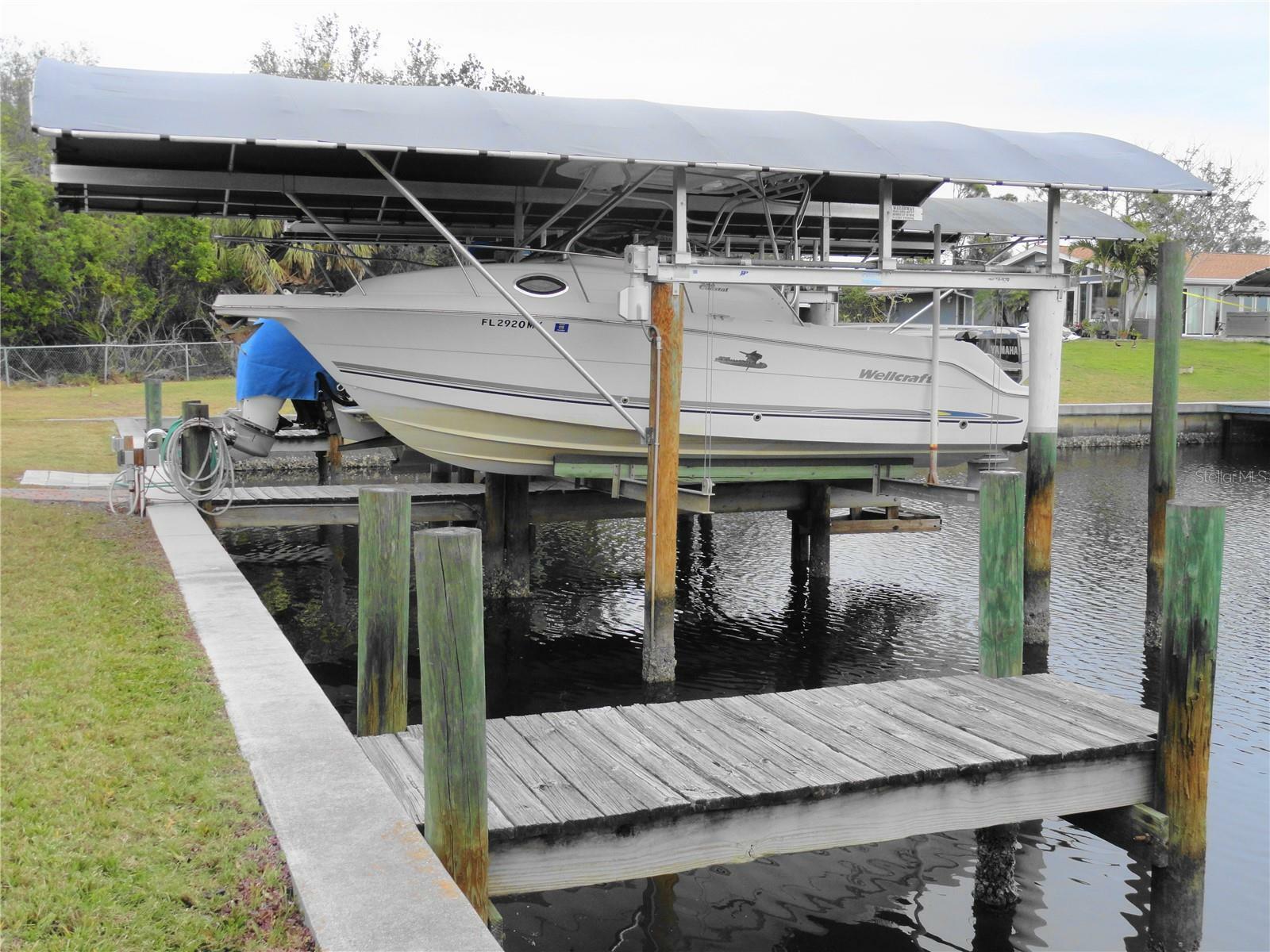 Property Photo: 4113 &Amp 4103 Munson Street FL 33948