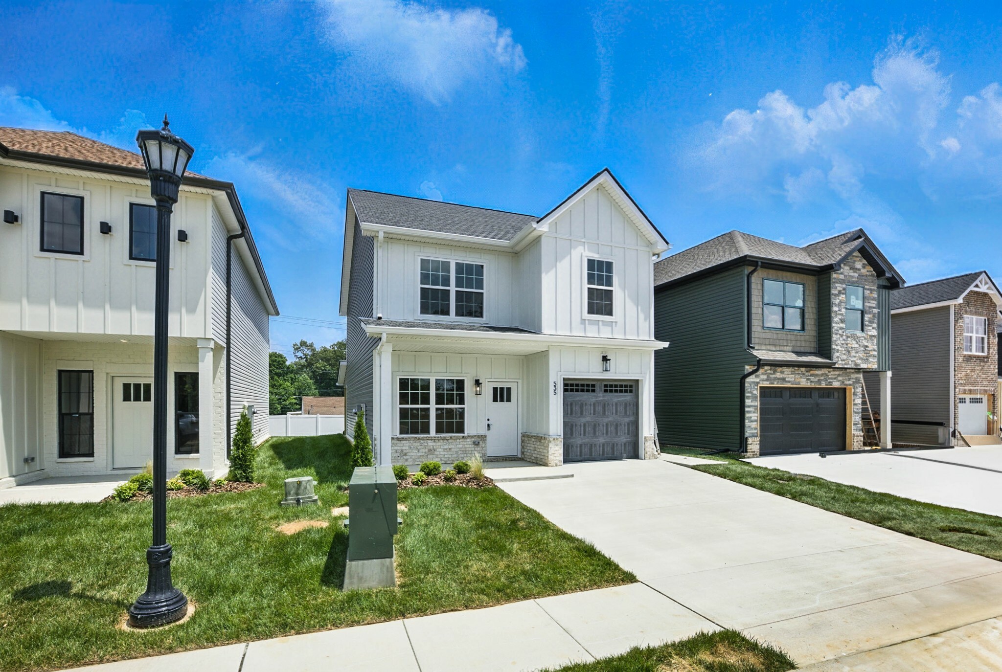 Property Photo: 535 Charleston Cove Way TN 37043