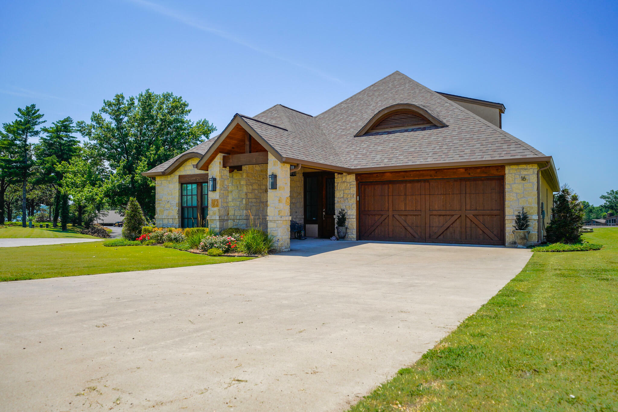 Property Photo: 31201 S Highway 125 #16 OK 74331