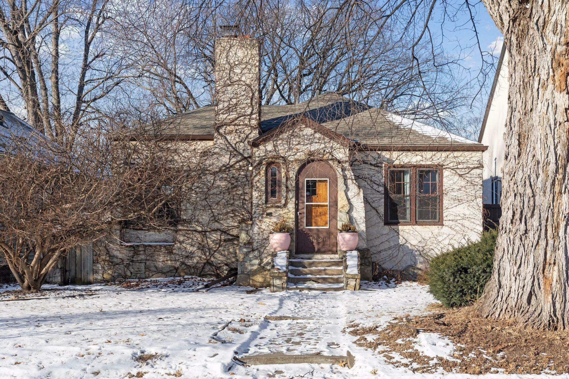 Property Photo:  4429 Penn Avenue N  MN 55412 