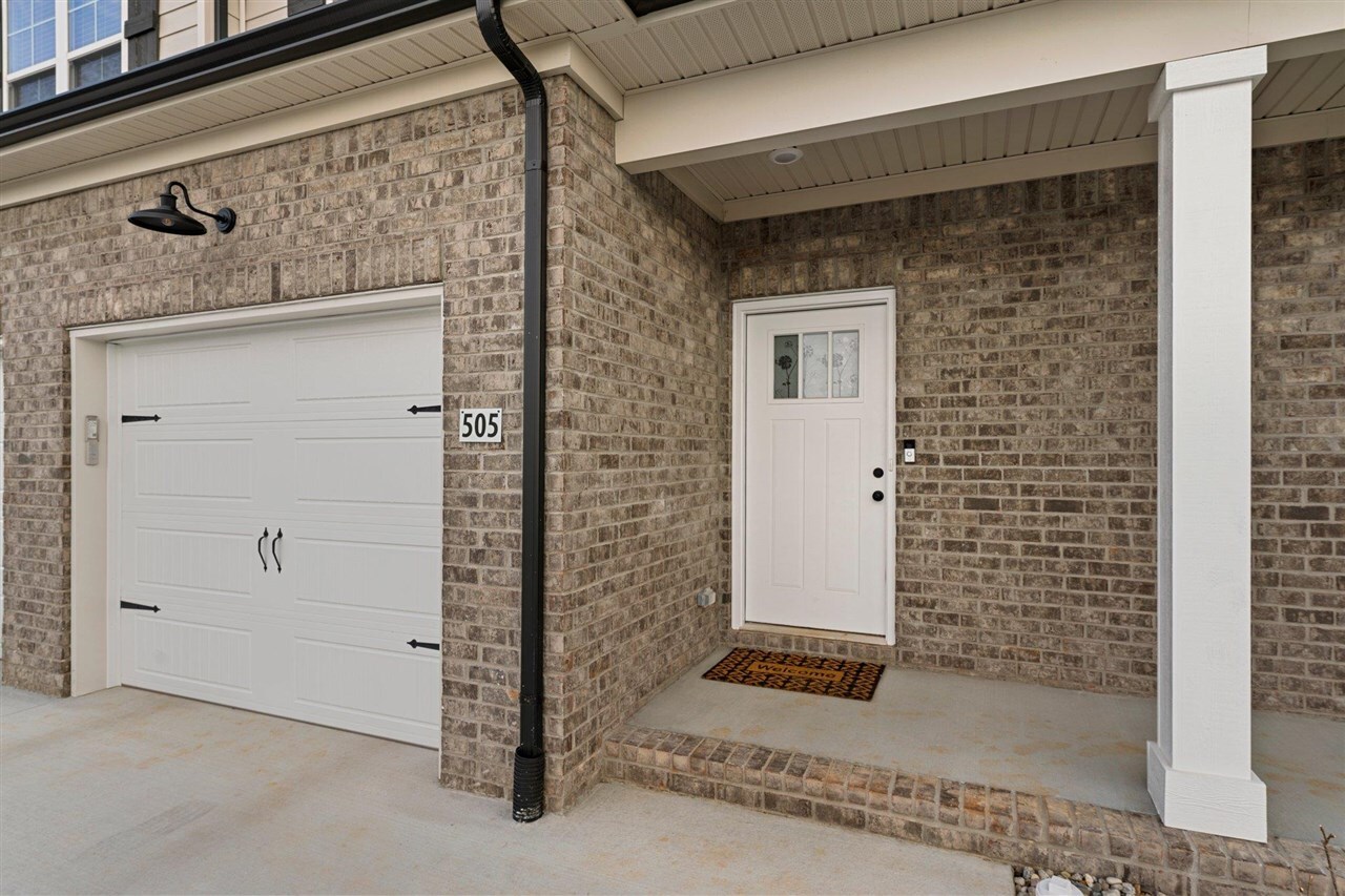 Property Photo:  505 Yulan Circle  KY 42104 