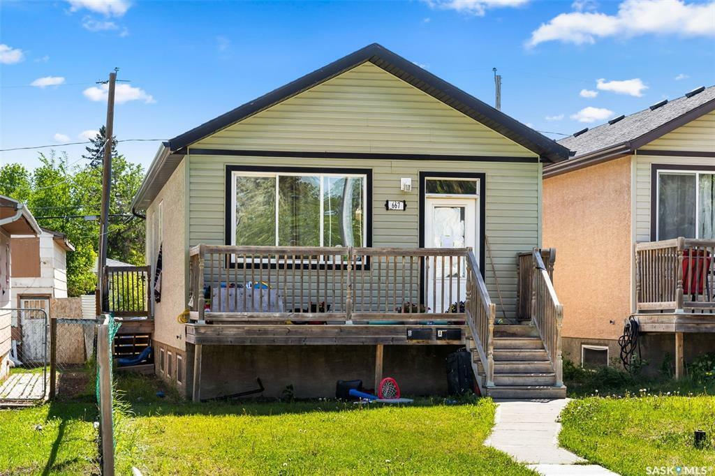 667 Athol Street  Regina SK S4T 3B2 photo