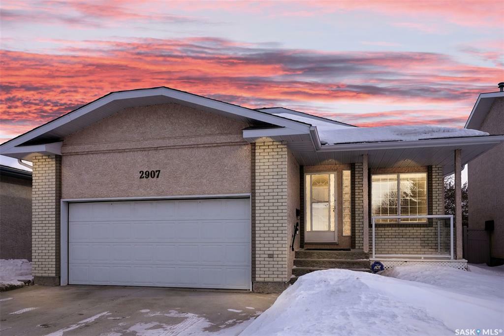 Property Photo:  2907 Hayden Park Road  SK S4V 2W8 