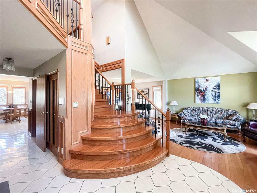 Property Photo: 2 Evergreen Estates Drive SK S9X 1G3