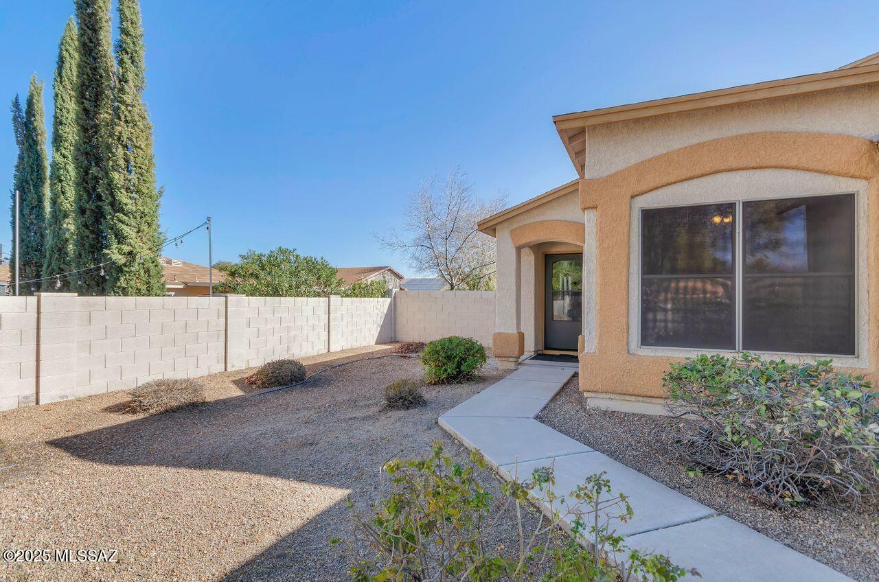 Property Photo:  2663 S Getchel Place  AZ 85730 