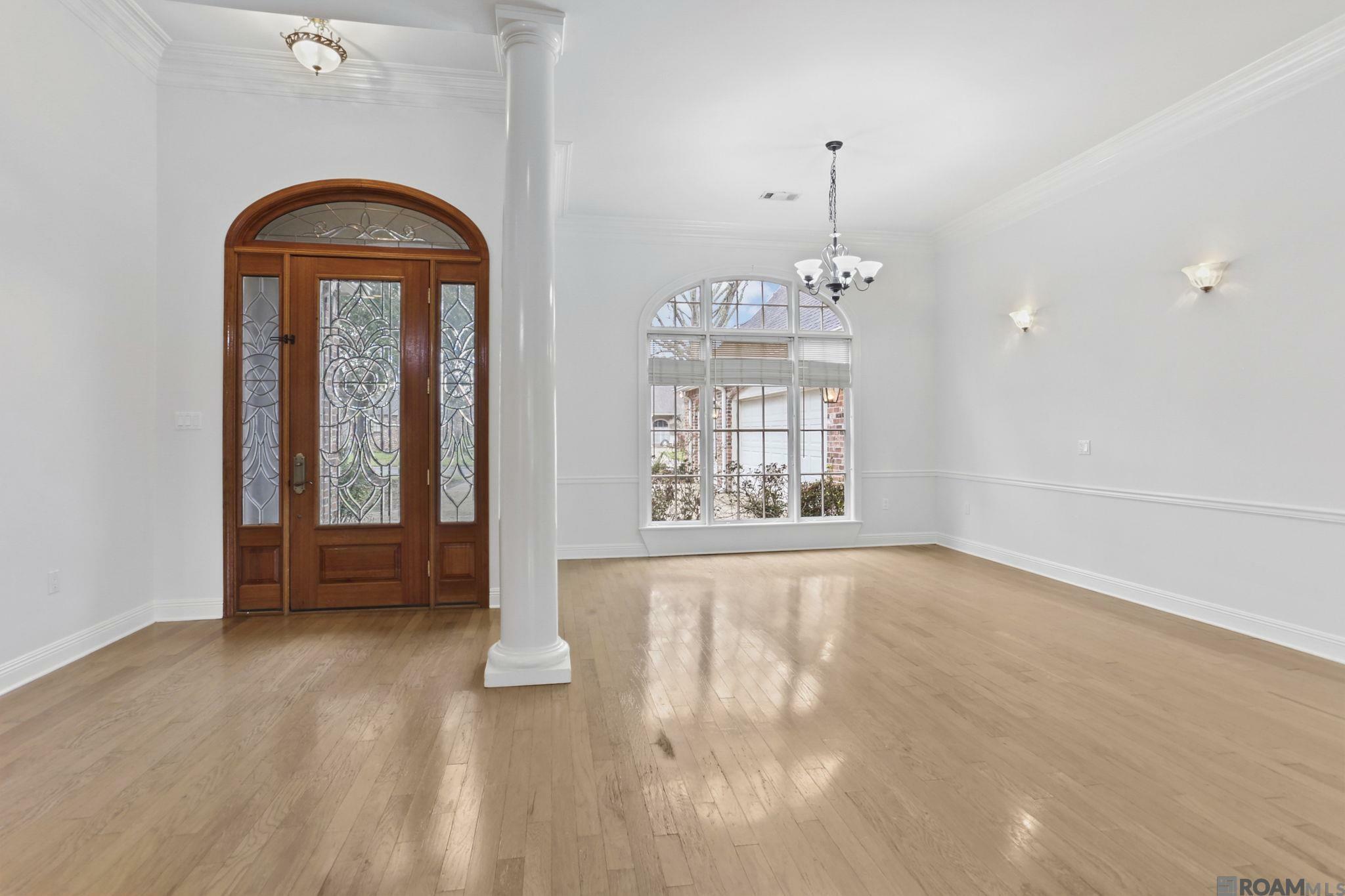 Property Photo: 37237 Lakeshore Ave LA 70769
