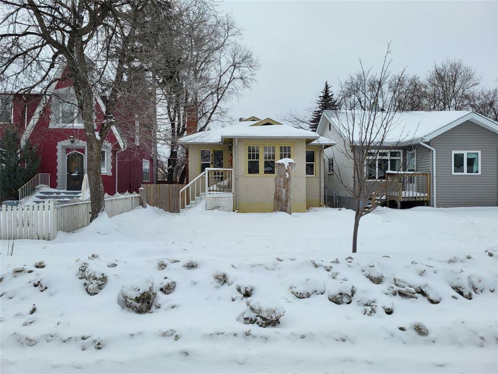 314 Machray Avenue  Winnipeg MB R2W 1A4 photo